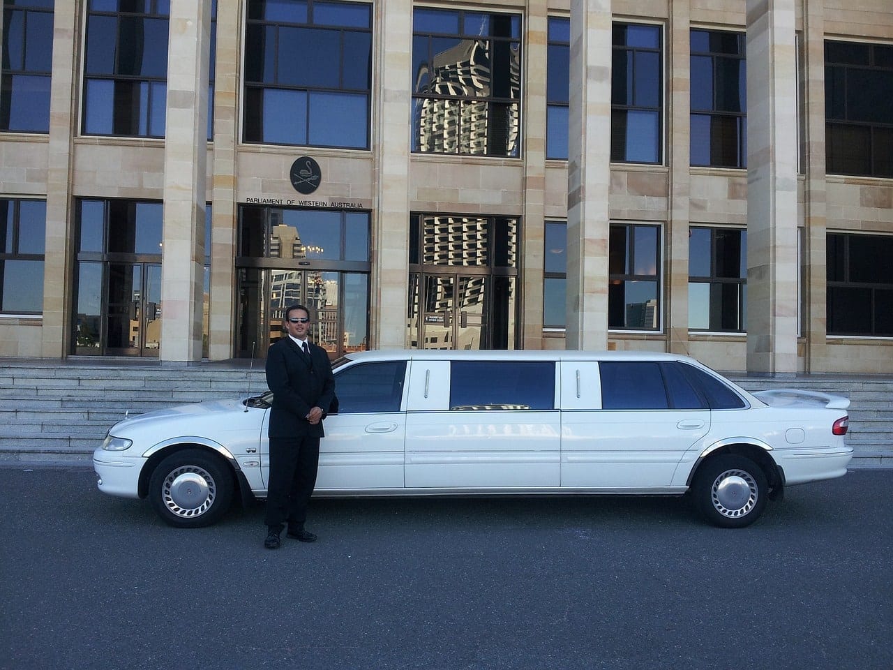 Airport limo service Toronto