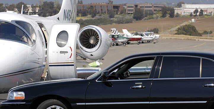 Reliable Airport Limousine Services: Comfort & Convenience