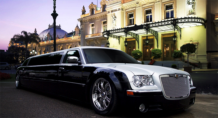 A Complete Guide to Hamilton's Must-Visit Attractions with a Limo Service