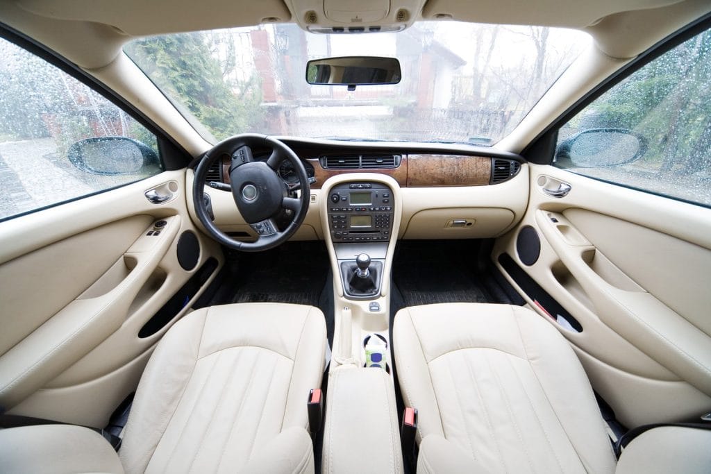 Airport limo Oakviller service
