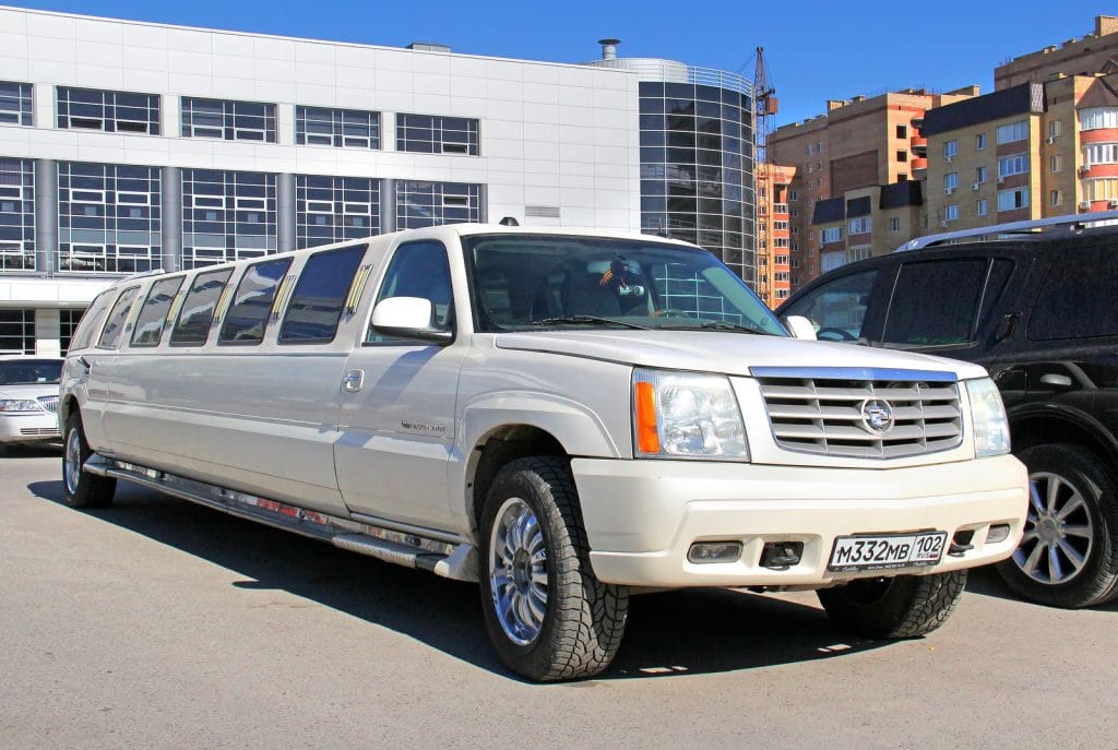 Oshawa airport limousine service