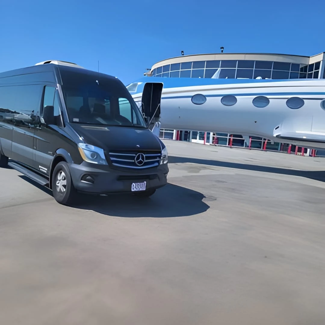 Hamilton International Airport (YHM) Shuttle Service