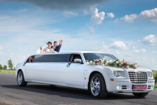 Anniversary Limo Rentals