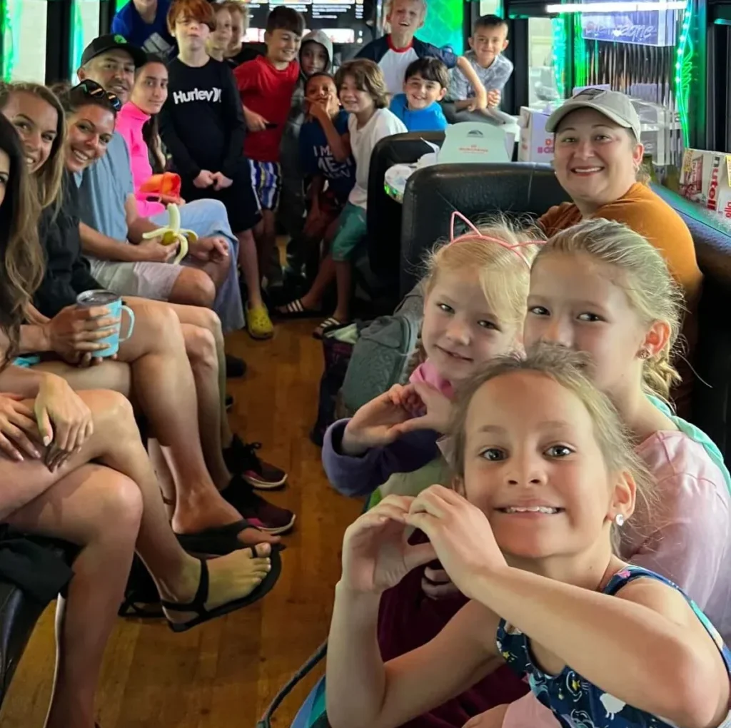 party bus rental for kids birthday parties e1789451247935