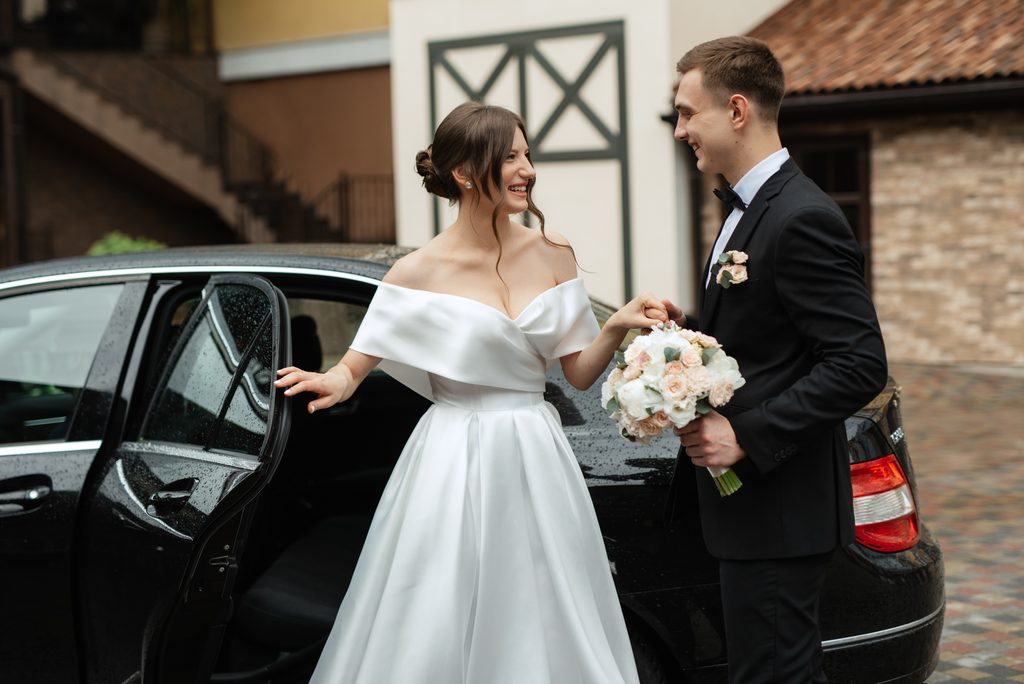 wedding limo costs